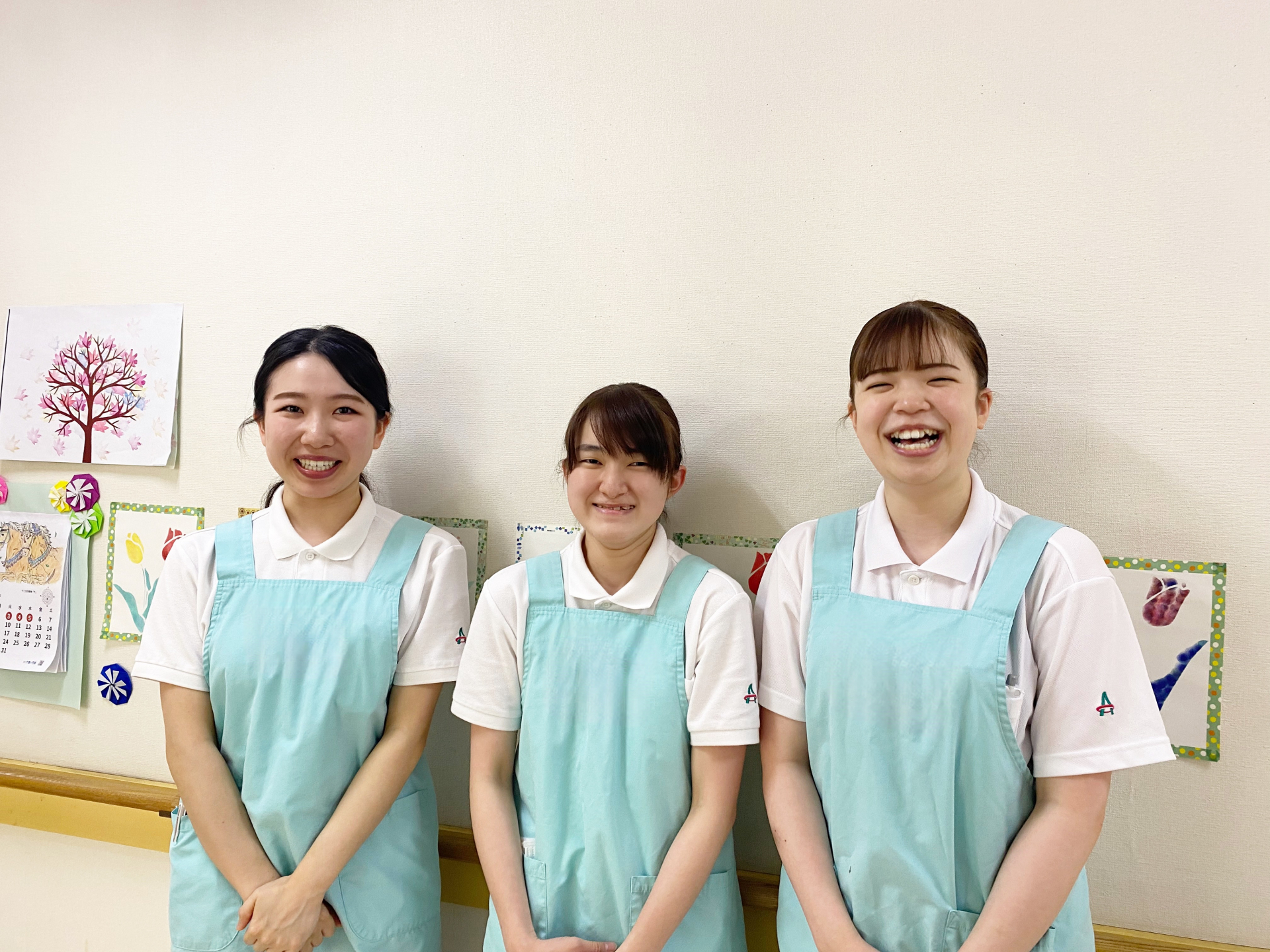 様々な職種のスタッフが連携し、協力してサービスをお届けしています。